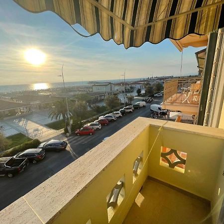 ليدو دي كامايوري Hotel Valdinievole المظهر الخارجي الصورة